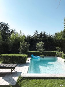 How to Choose the Right Pool Enclosure Configuration for Your Property