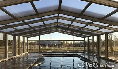 Single peak pool enclosure closed
